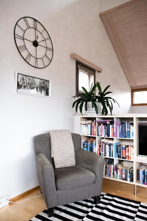 Bed&Books Porvoo Villa Buitenkant foto